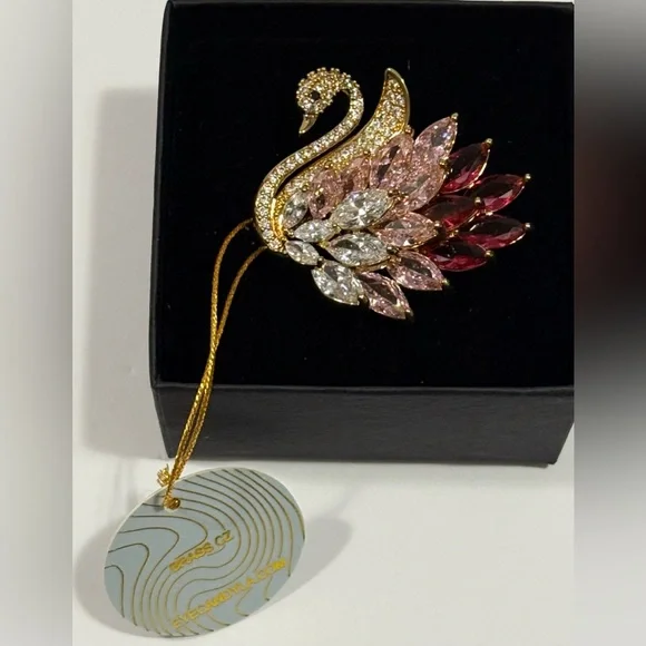 Elegant Adjustable Swan Ring with Pink and Gold Accents by Eyecandy - Picture 7 of 7